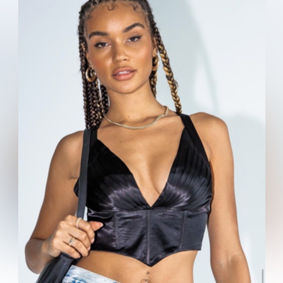 Princess Polly Tops - Princess Polly Black Satin Top